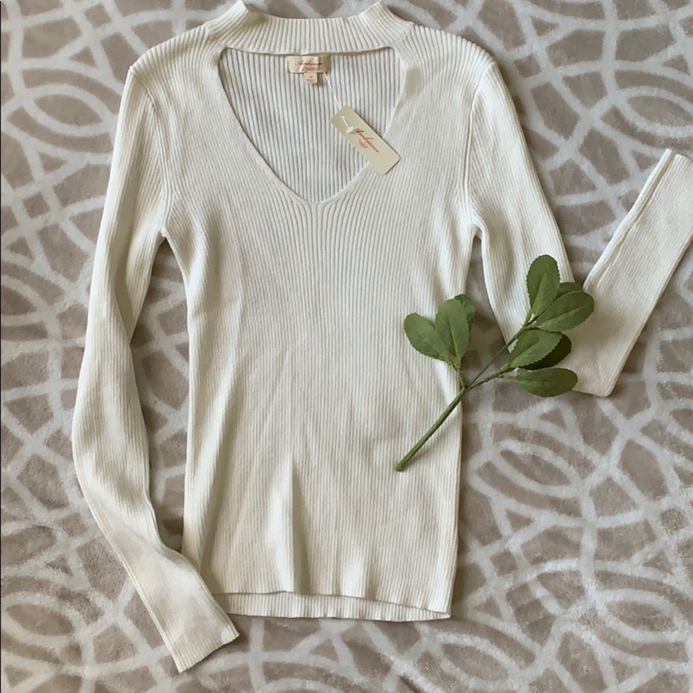 Cream long sleeve sweater